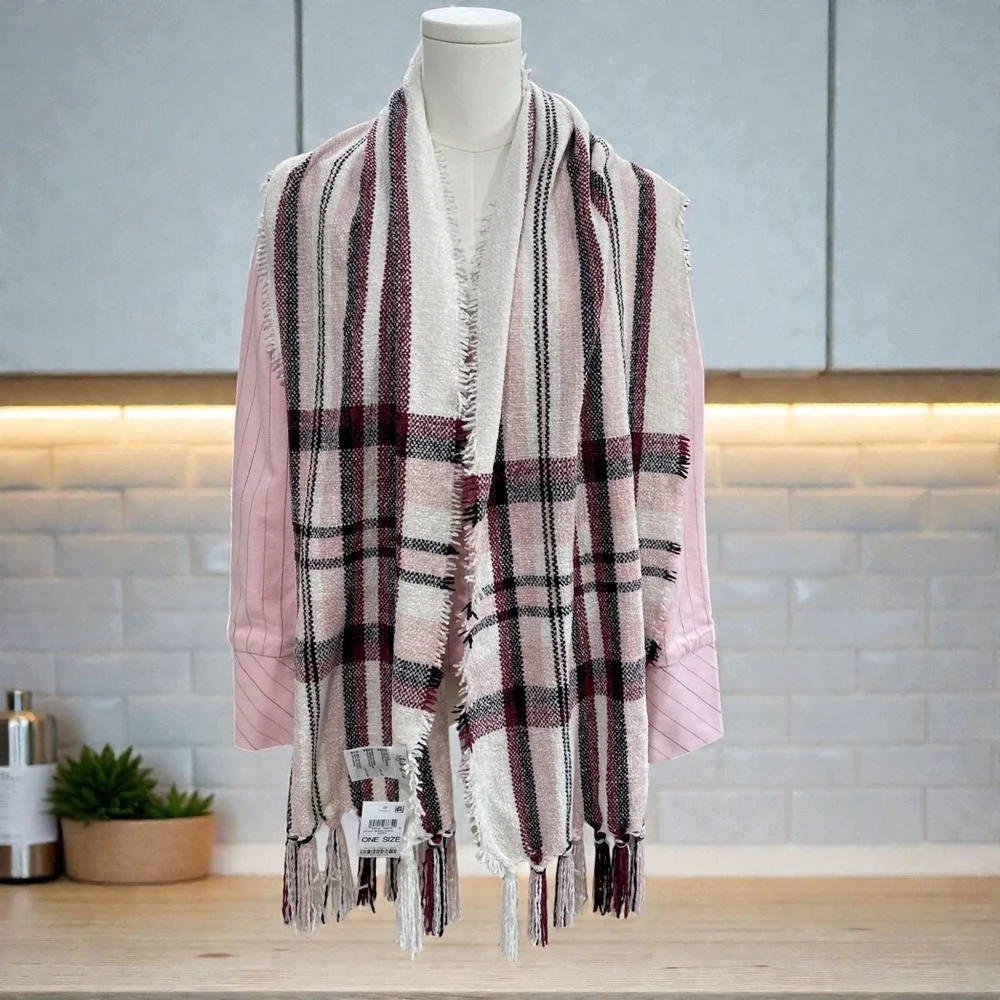 Style And Co Pink Plaid Fringe Scarf Soft Cozy Winter Fall Accessories Checkered